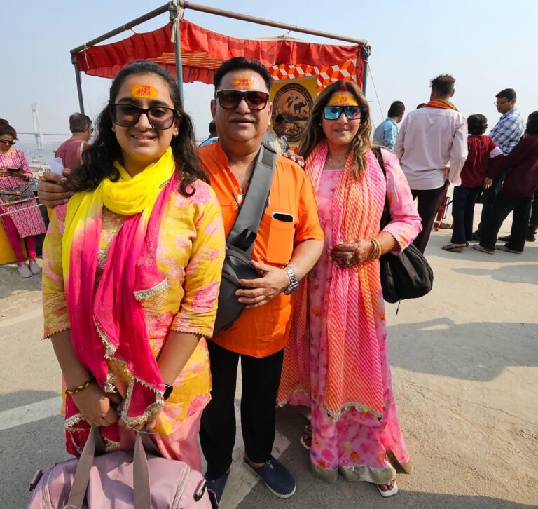 महापौर दीपक बाली ने कुंभ स्नान कर काशीपुर की समृद्धि की कामना की